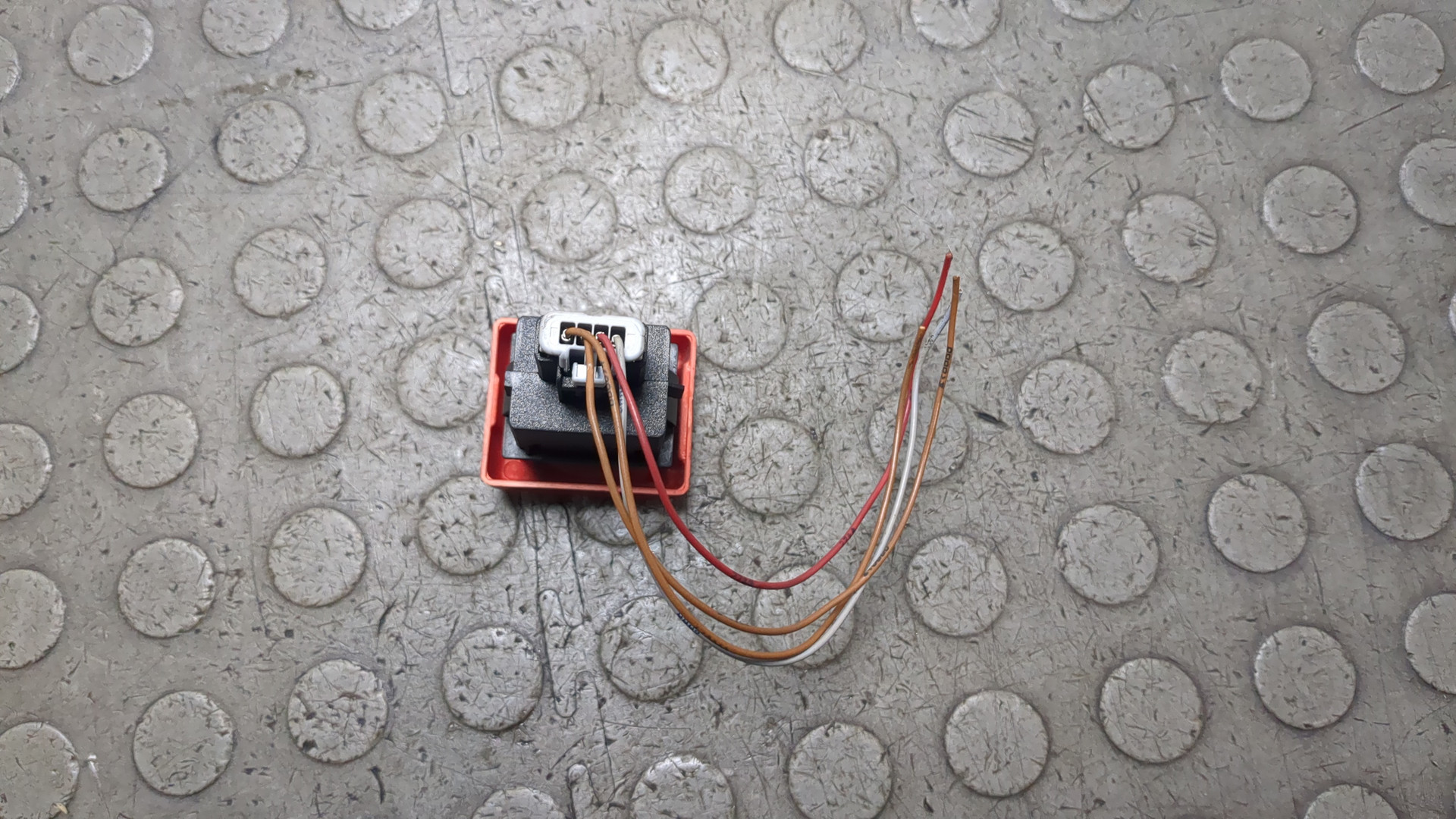 Кнопка аварийной остановки