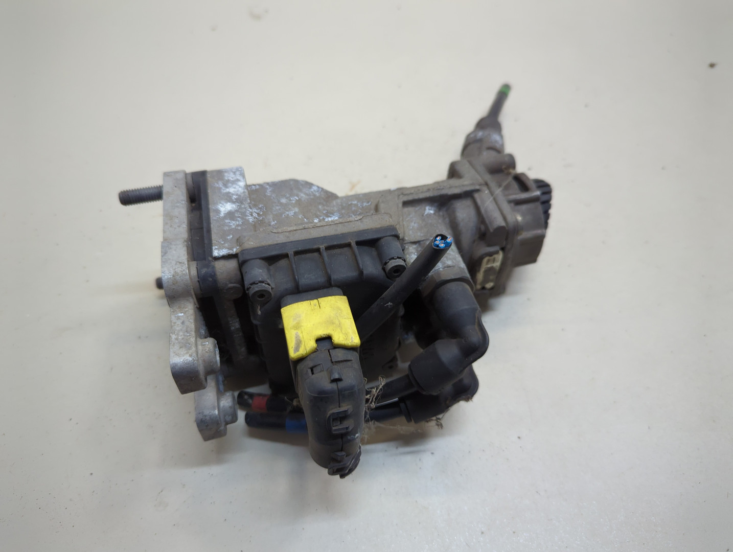 Кран тормозной главный