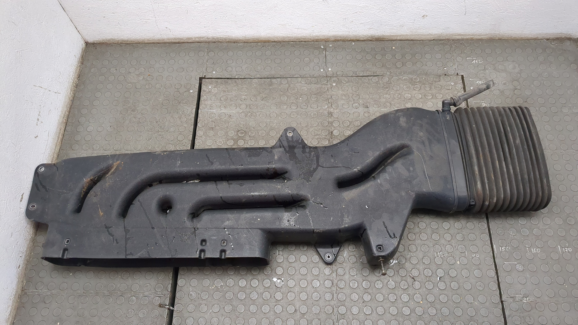 Воздухозаборник (внутри)