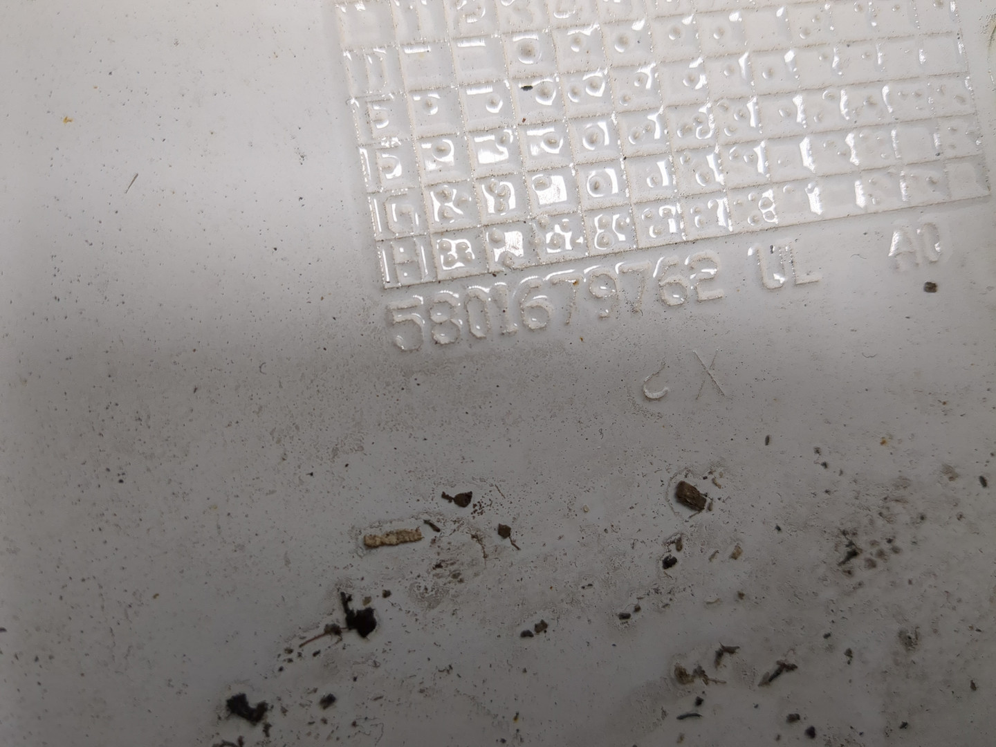 Спойлер переднего бампера левый