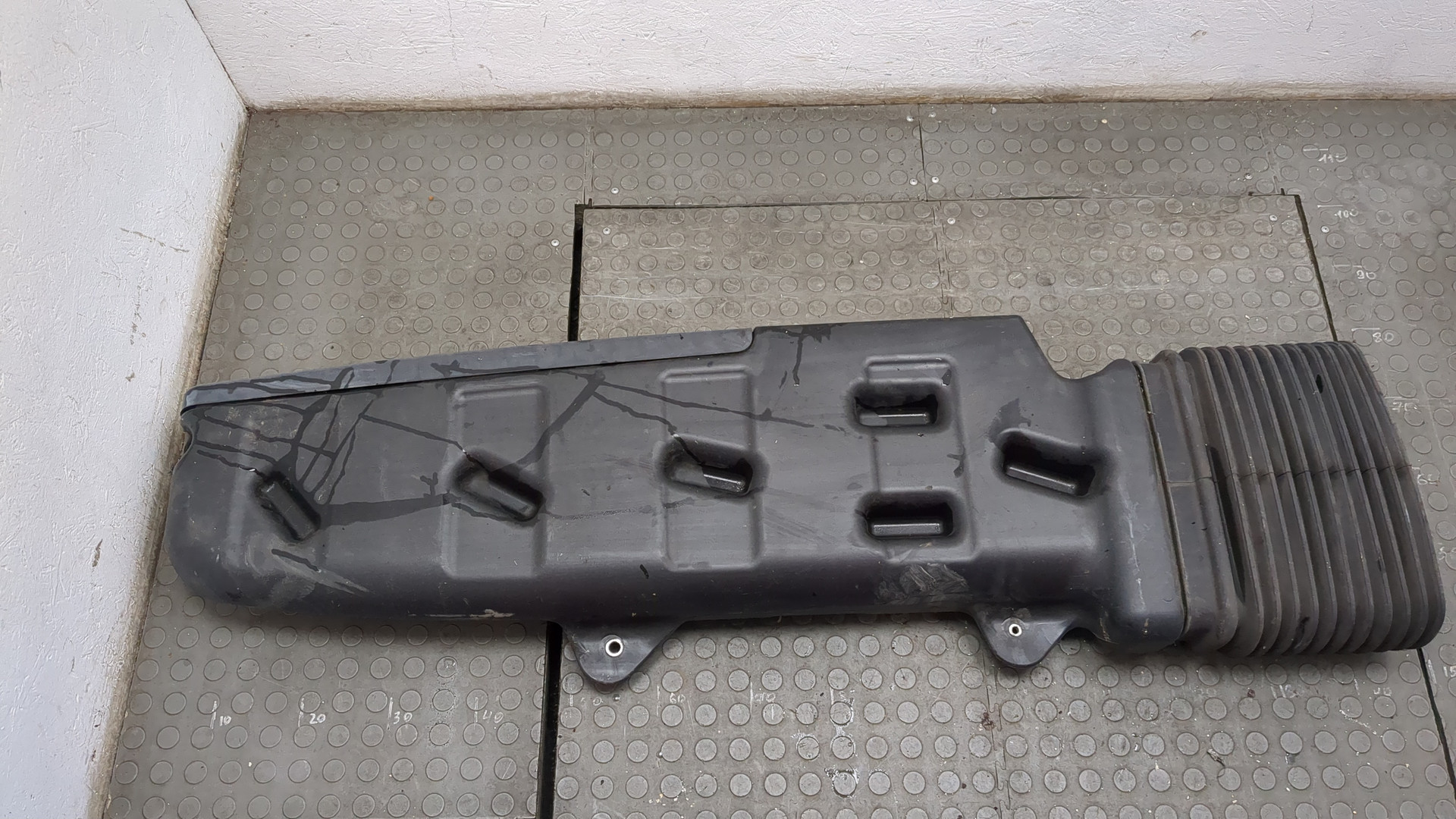 Воздухозаборник (внутри)