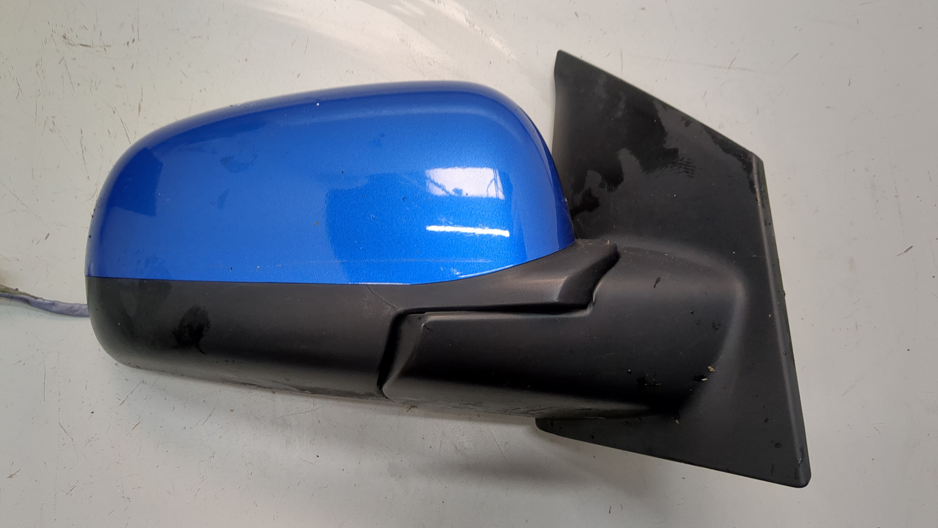 Зеркало правое электрическое