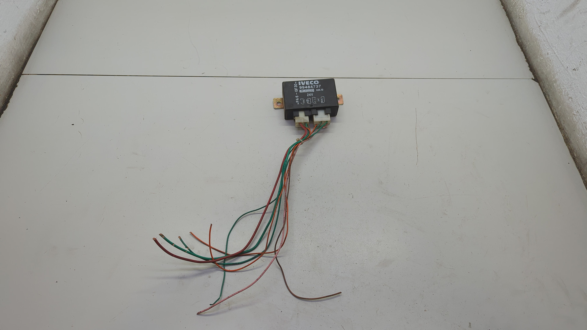 Реле свечей накала