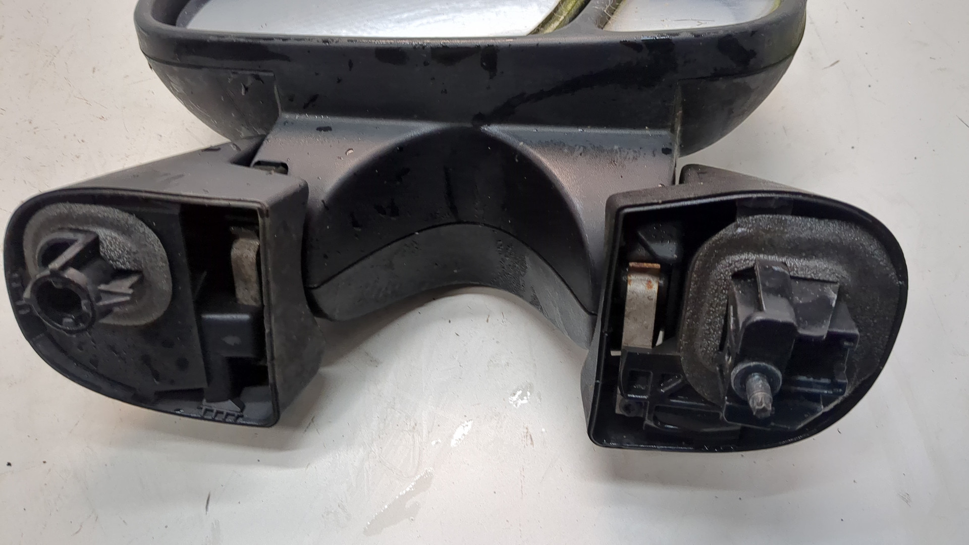 Зеркало правое электрическое