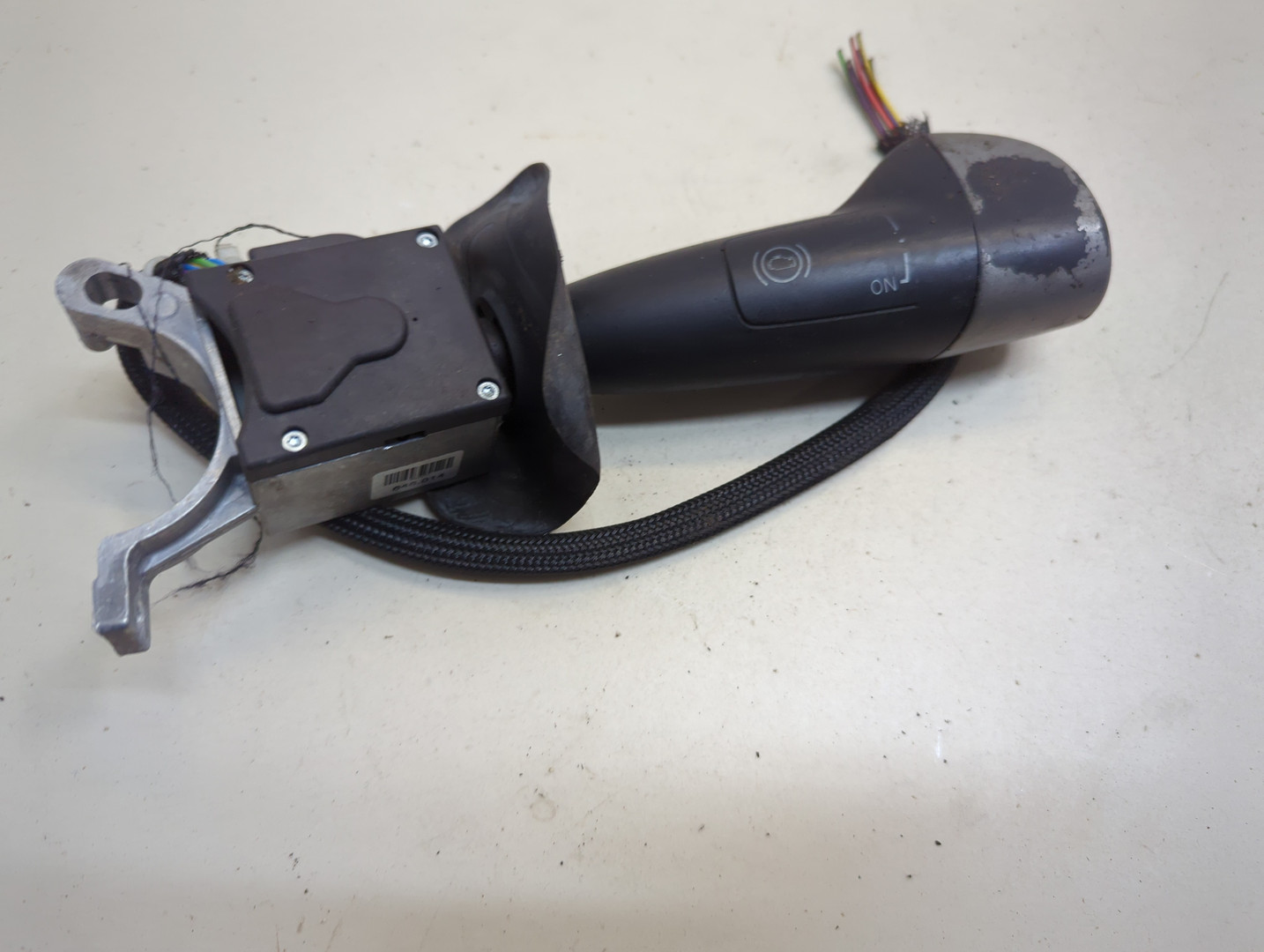 Переключатель подрулевой