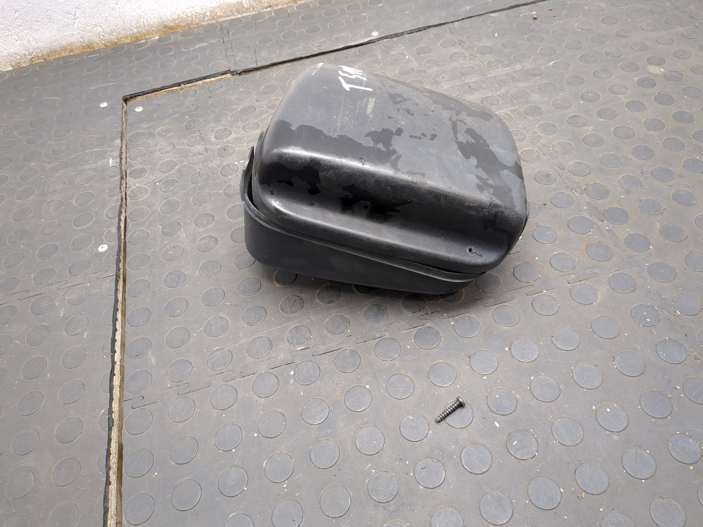 Зеркало левое электрическое