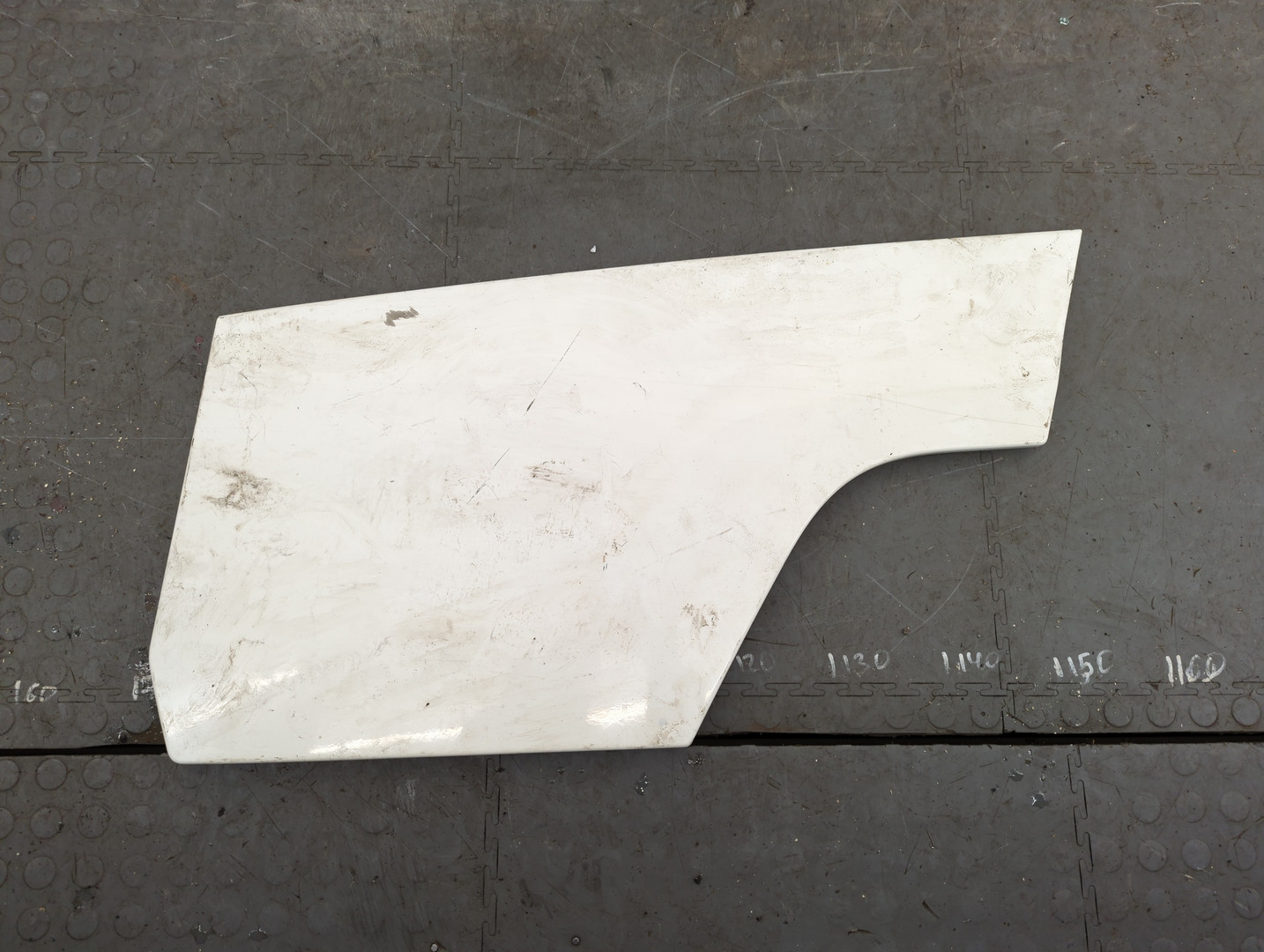 Уплотнитель двери