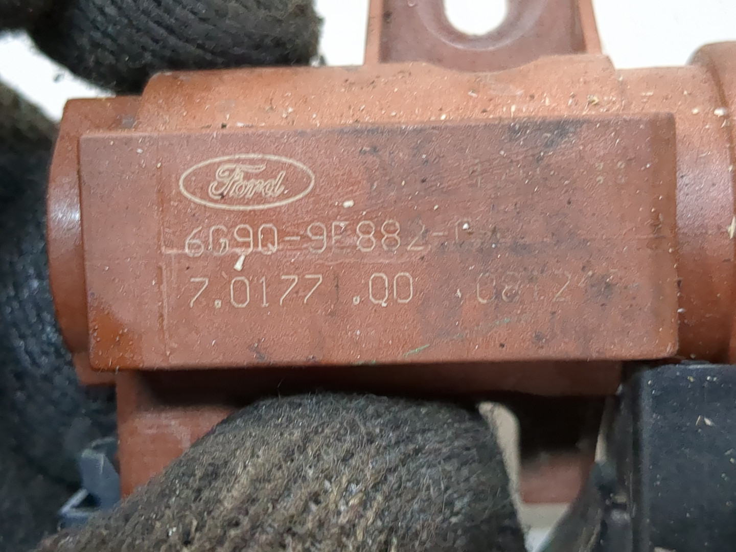 Клапан электромагнитный