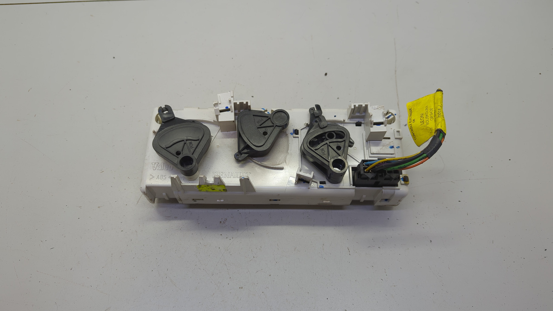 Переключатель отопителя