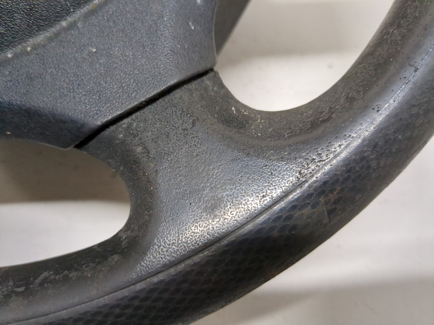 Рулевое колесо (руль)