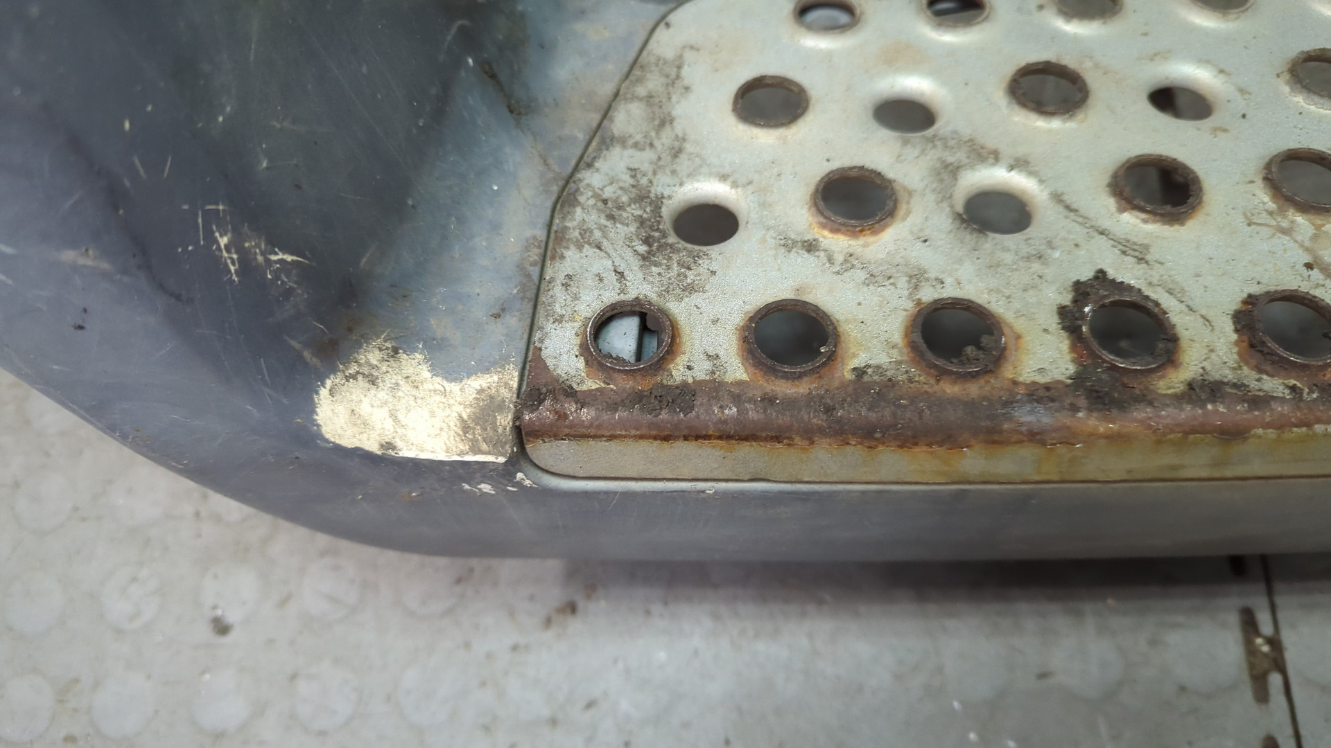 Подножка правая