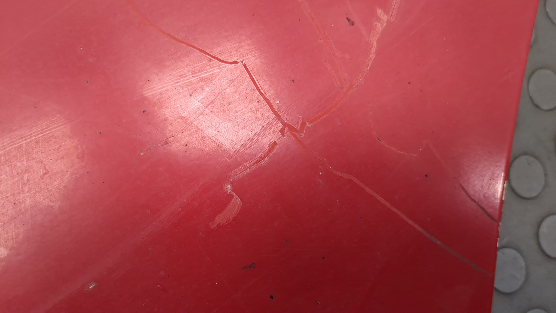 Уплотнитель двери