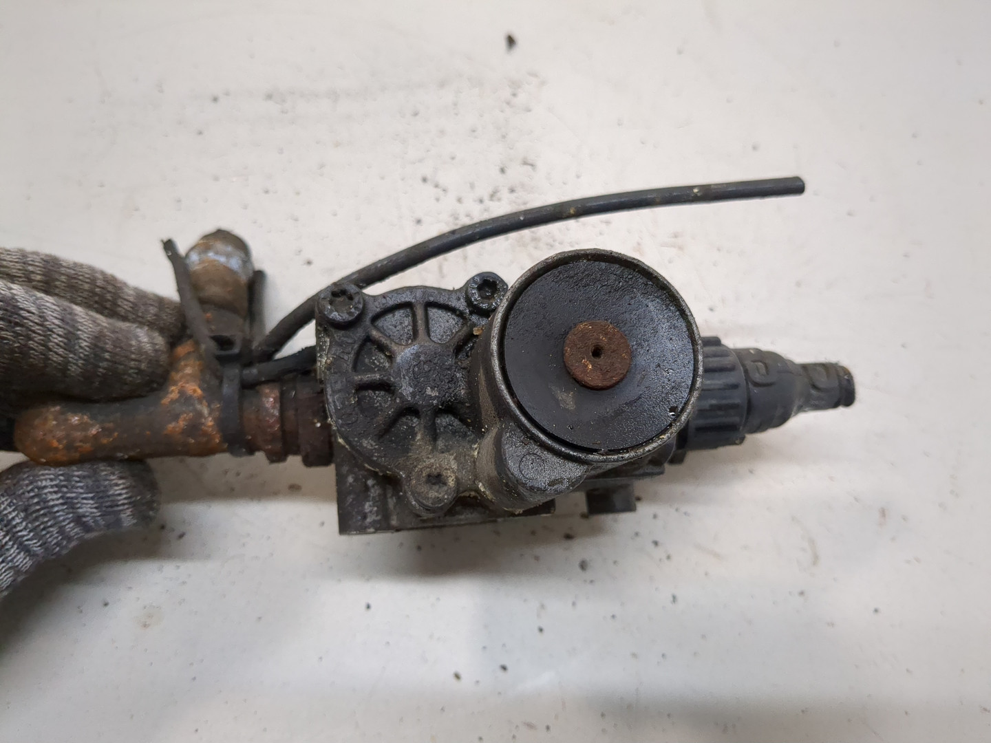 Клапан электромагнитный