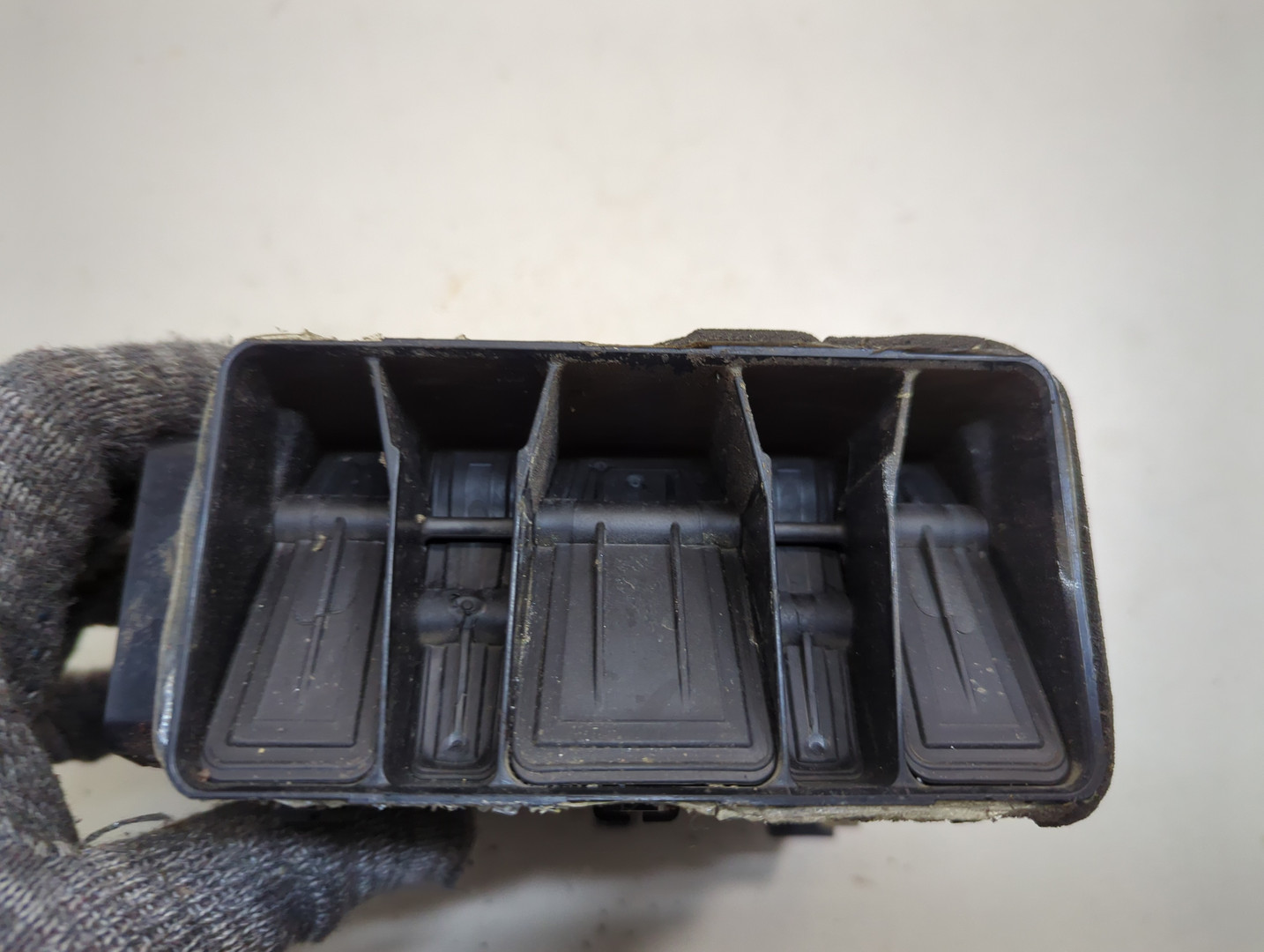 Дефлектор воздушный