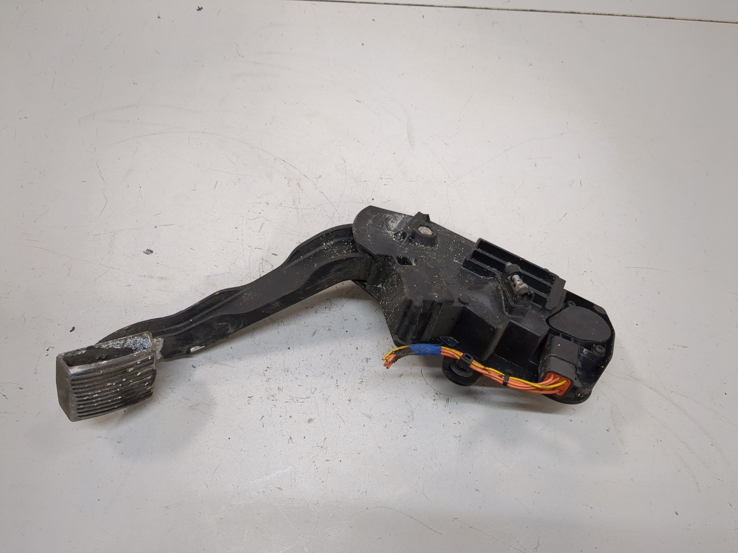 Педаль газа