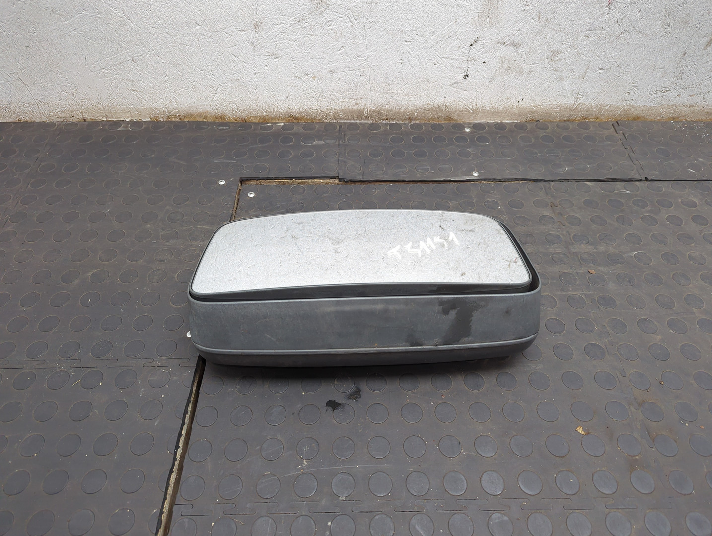 Зеркало левое электрическое