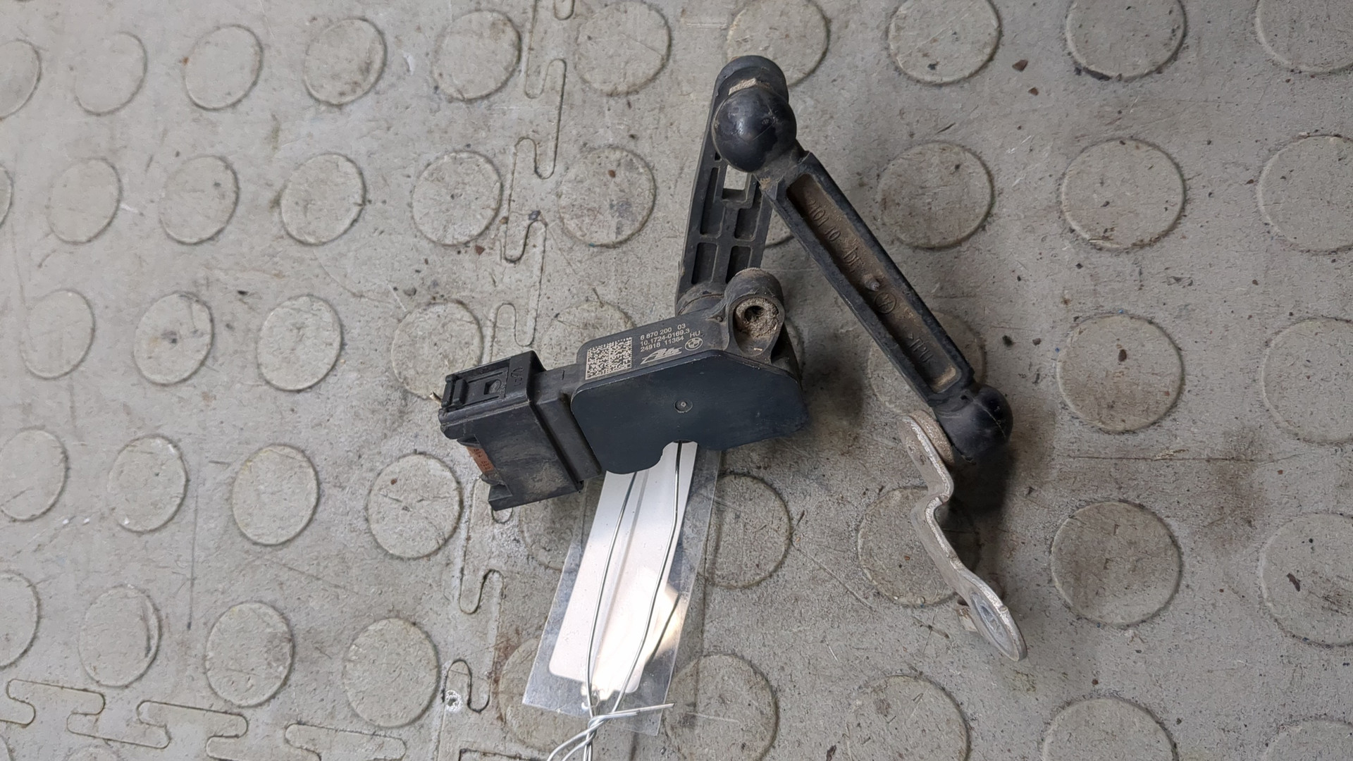 Датчик регулировки дорож. просвета