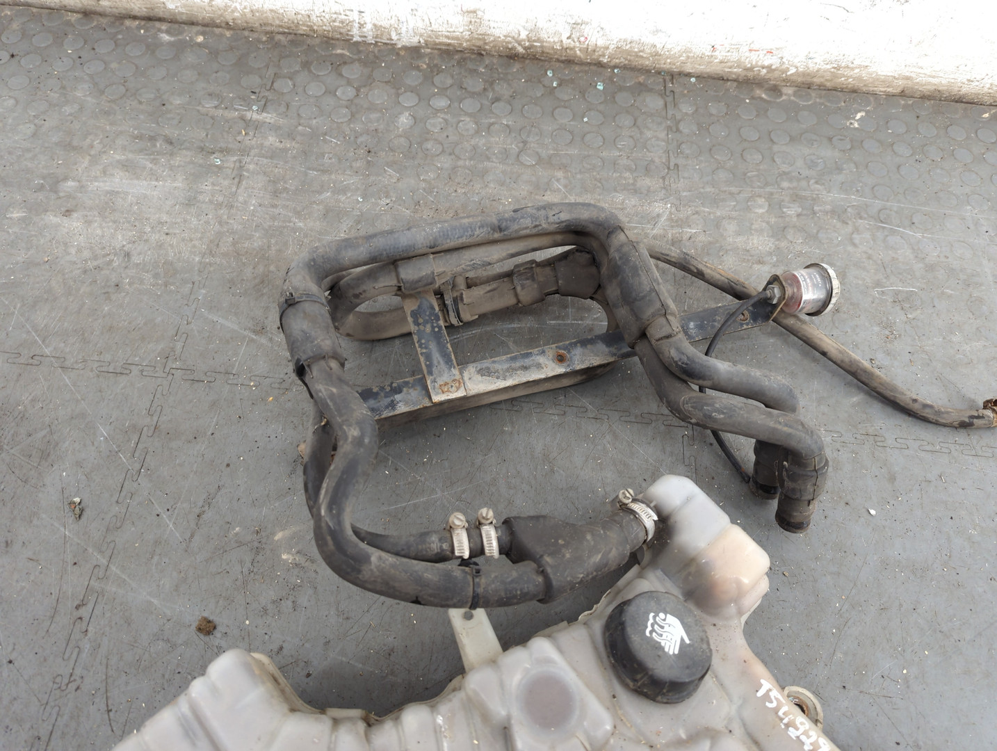 Бачок расширительный