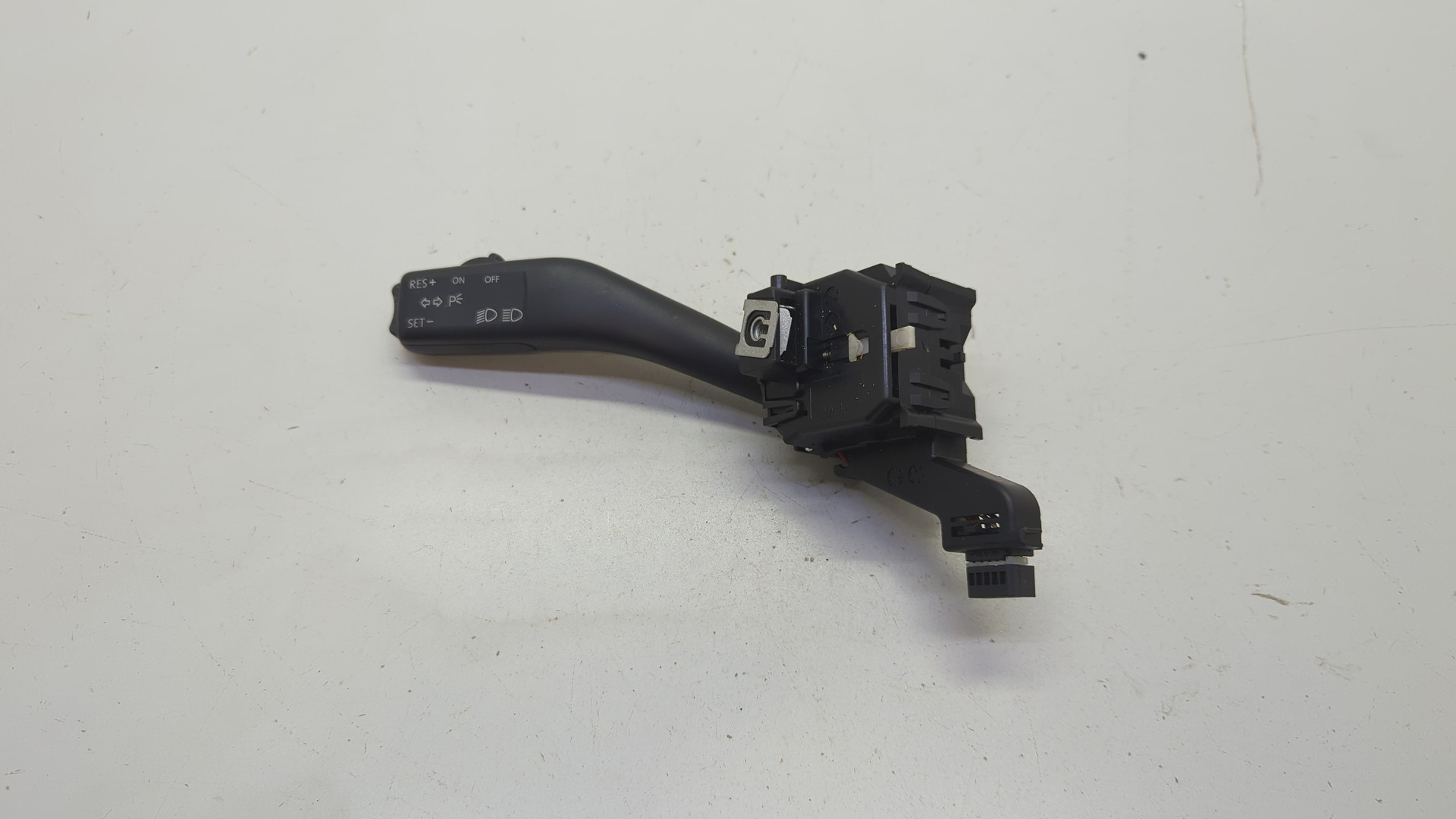 Переключатель света фар