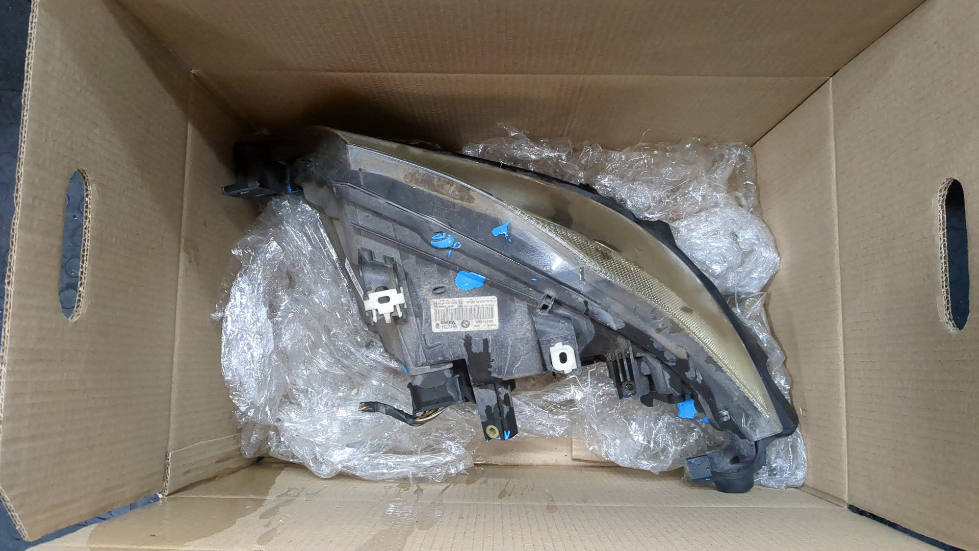 Фара правая