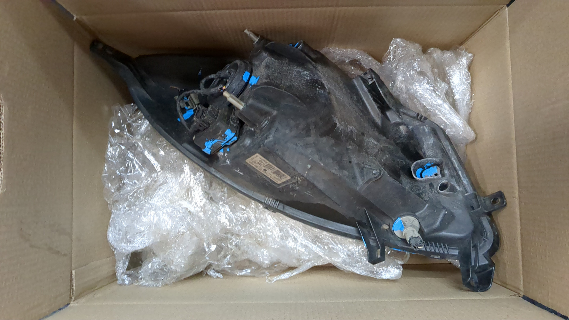 Фара правая