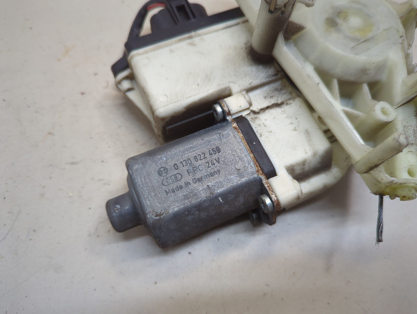 Моторчик стеклоподъемника