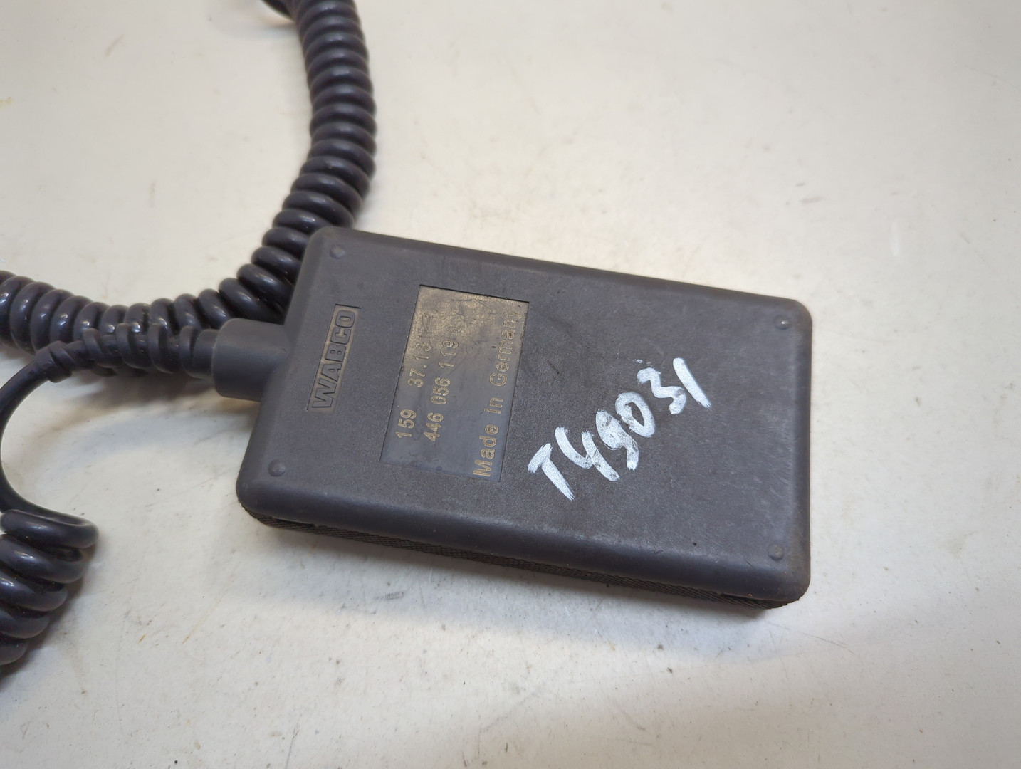 Пульт управления пневморессорами