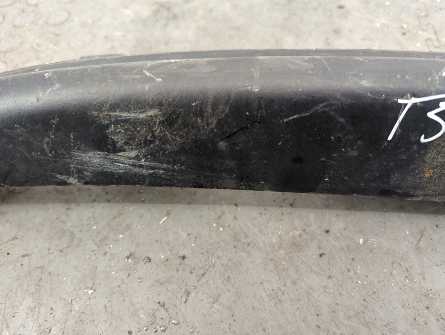 Решетка стеклоочистителей (Жабо)