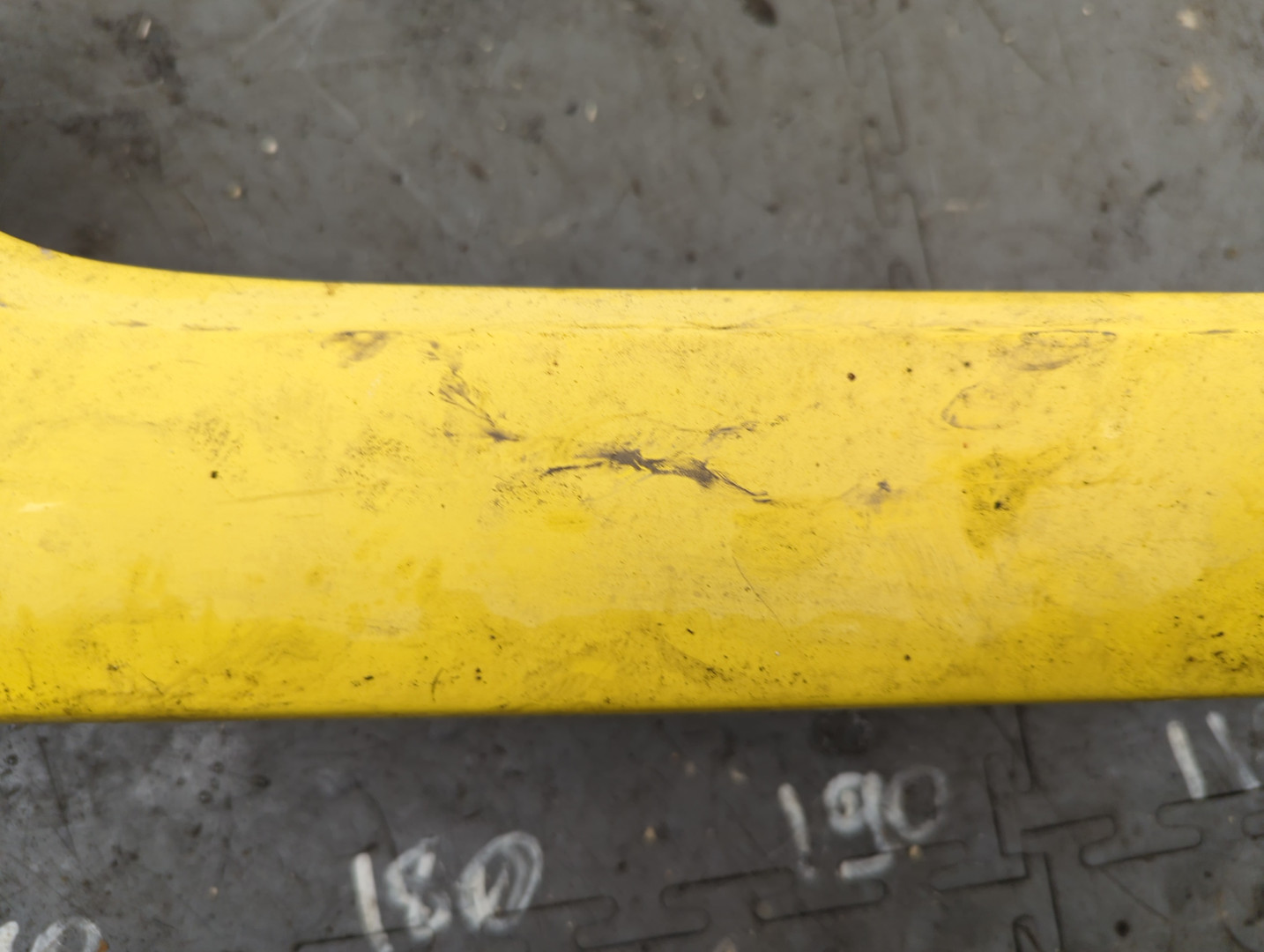 Молдинг лобового стекла