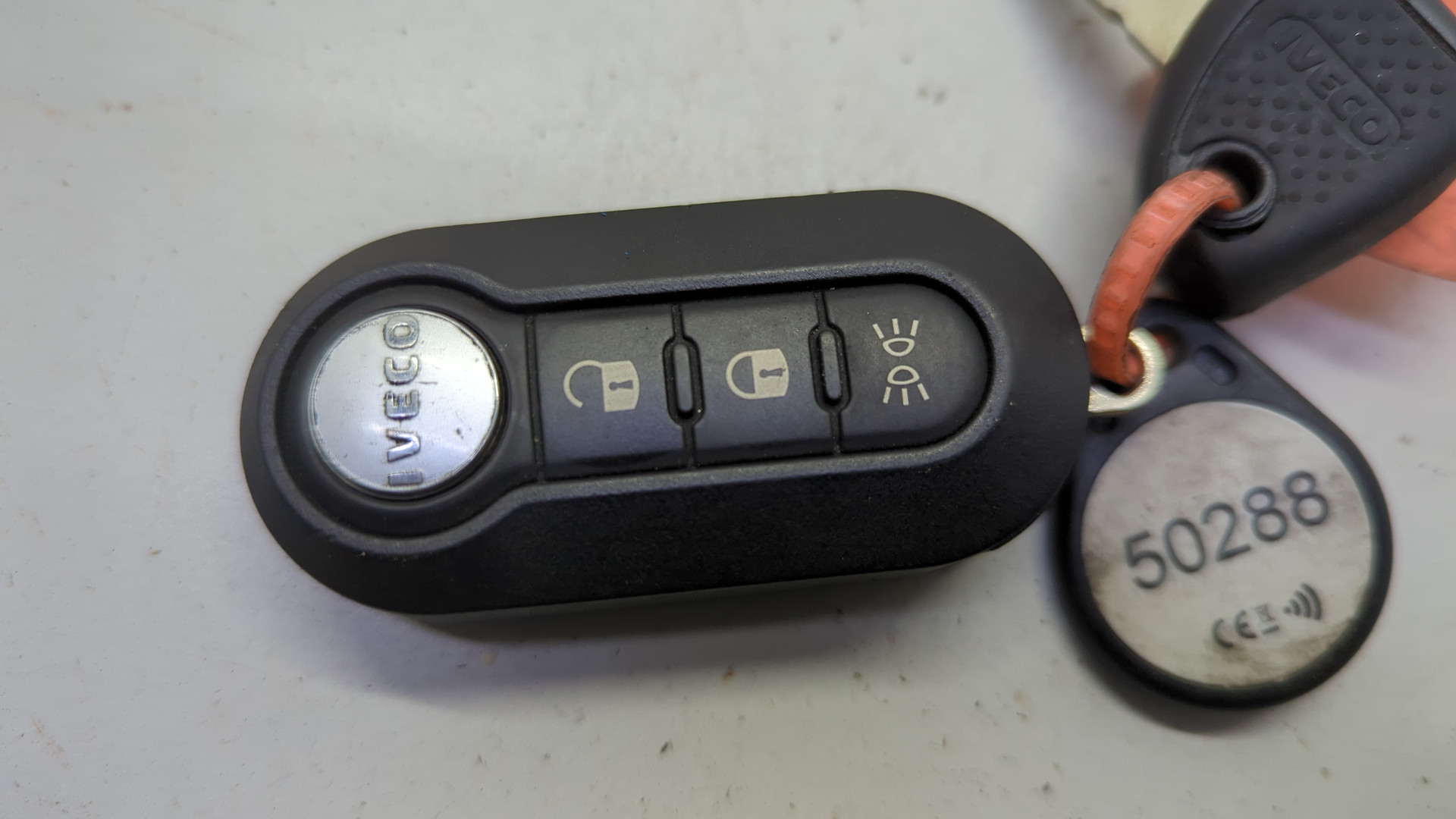 Ключ зажигания