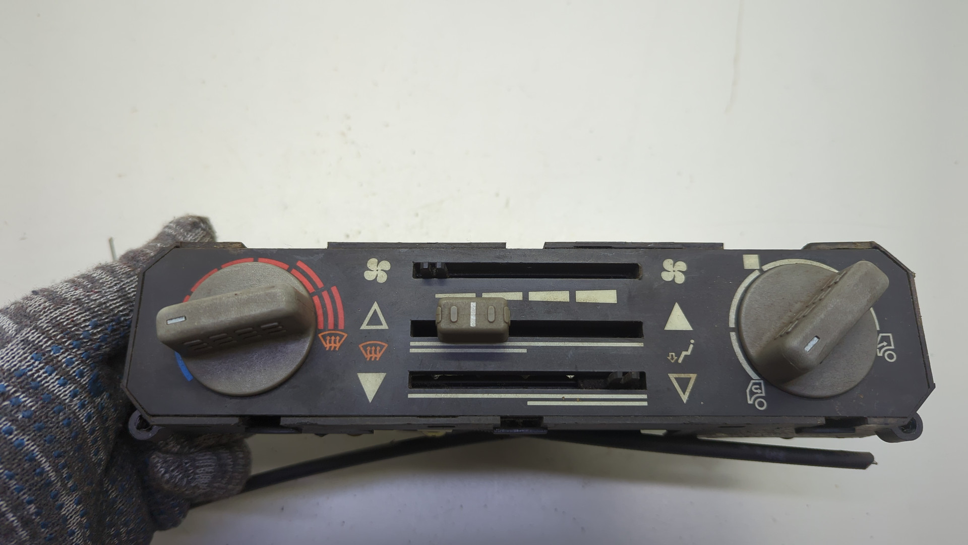 Переключатель отопителя