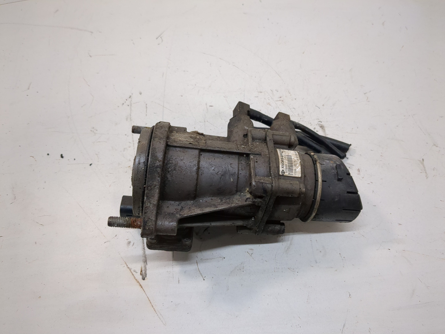 Кран тормозной главный