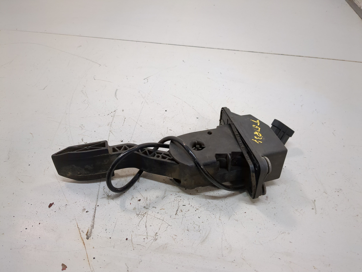 Педаль газа