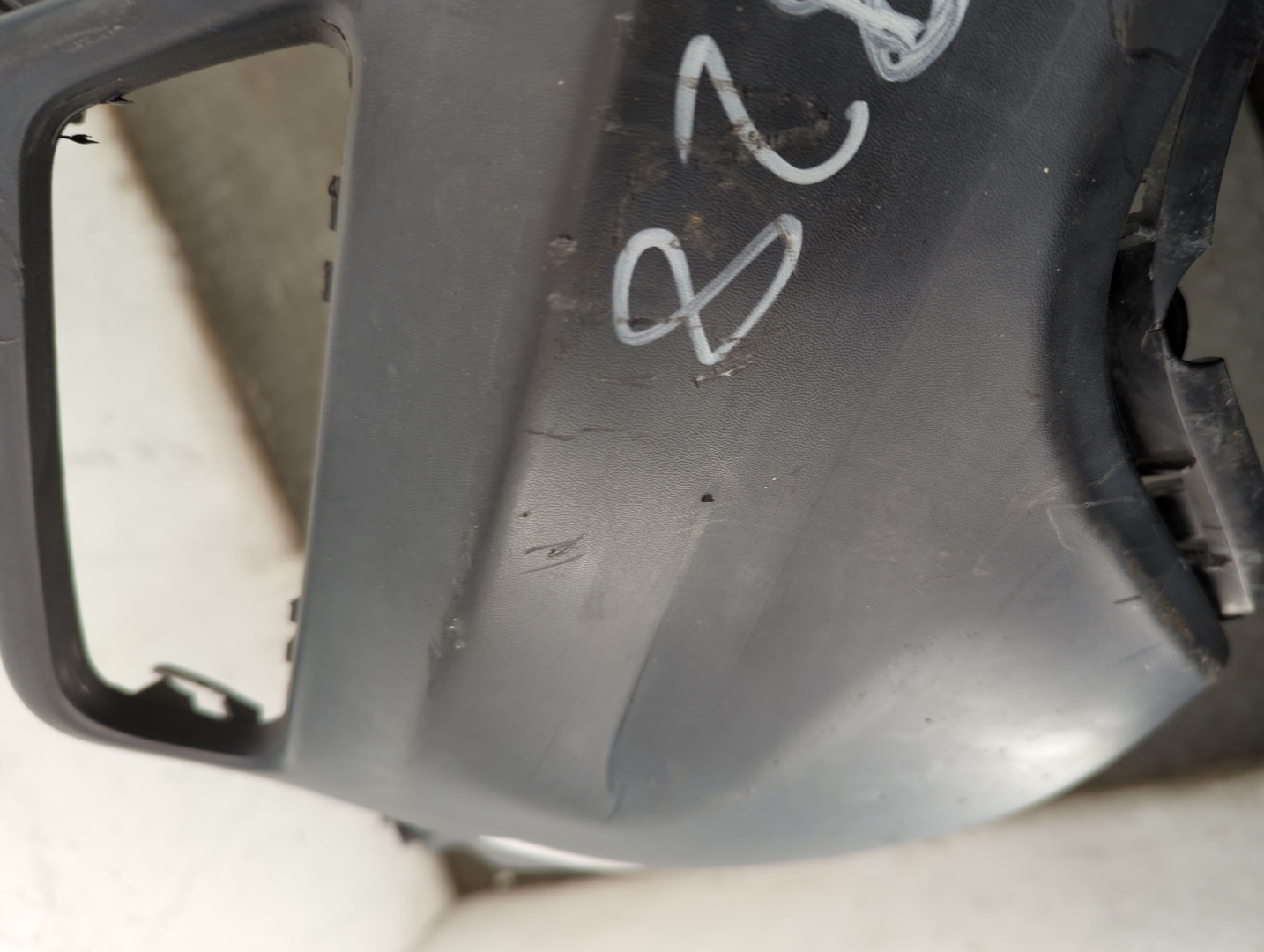 Бампер задний