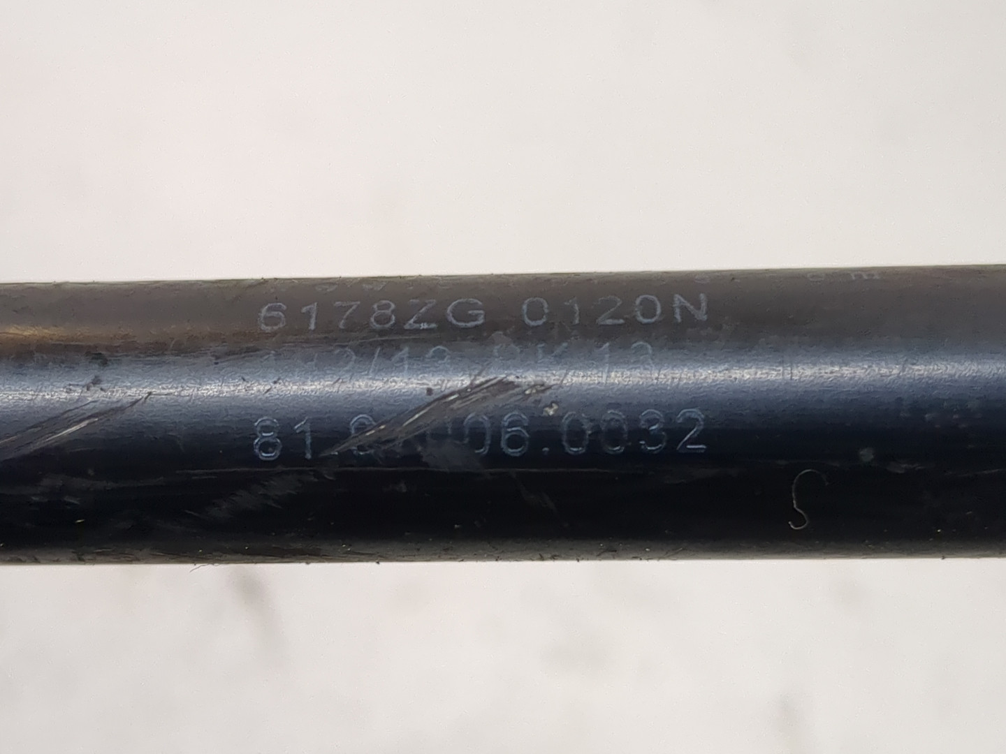 Демпфер (амортизатор рулевой)