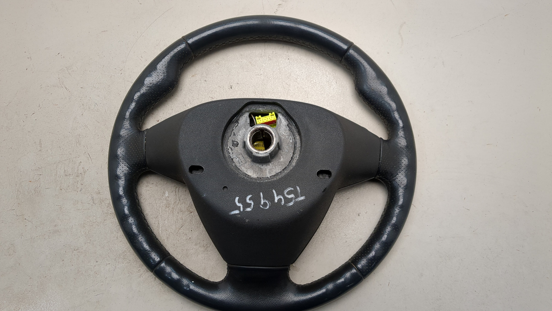 Рулевое колесо (руль)