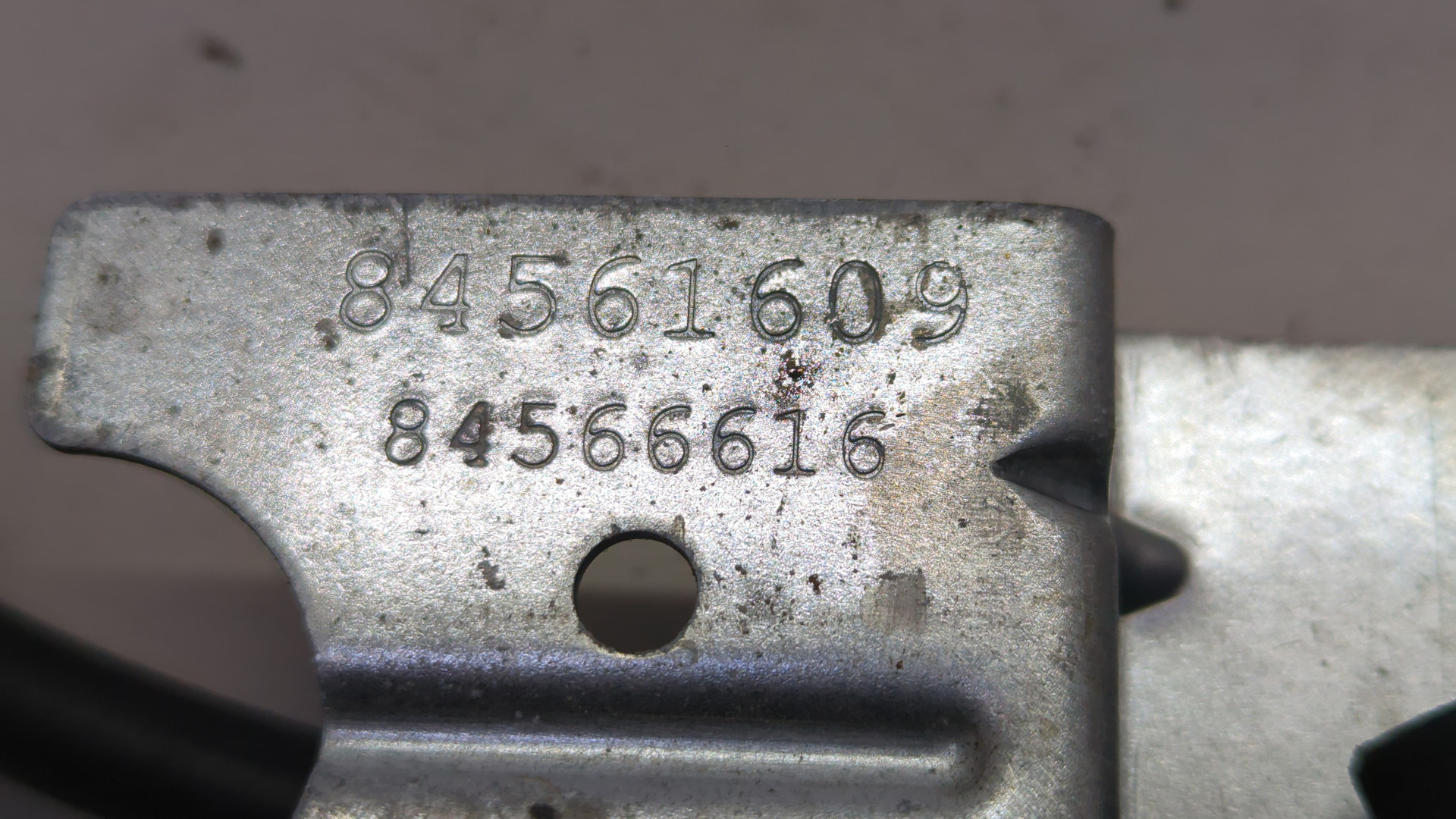 Стеклоподъемник электр. передний левый