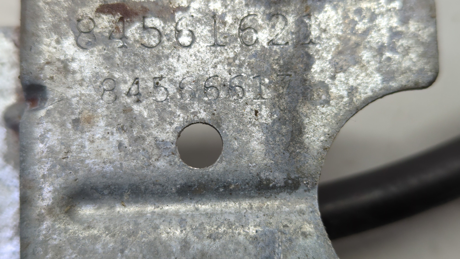 Стеклоподъемник электр. передний правый