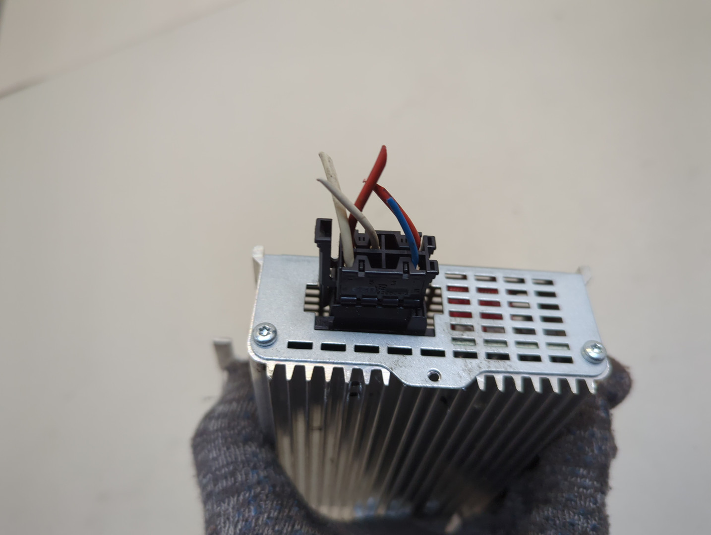 Преобразователь напряжения (адаптер)