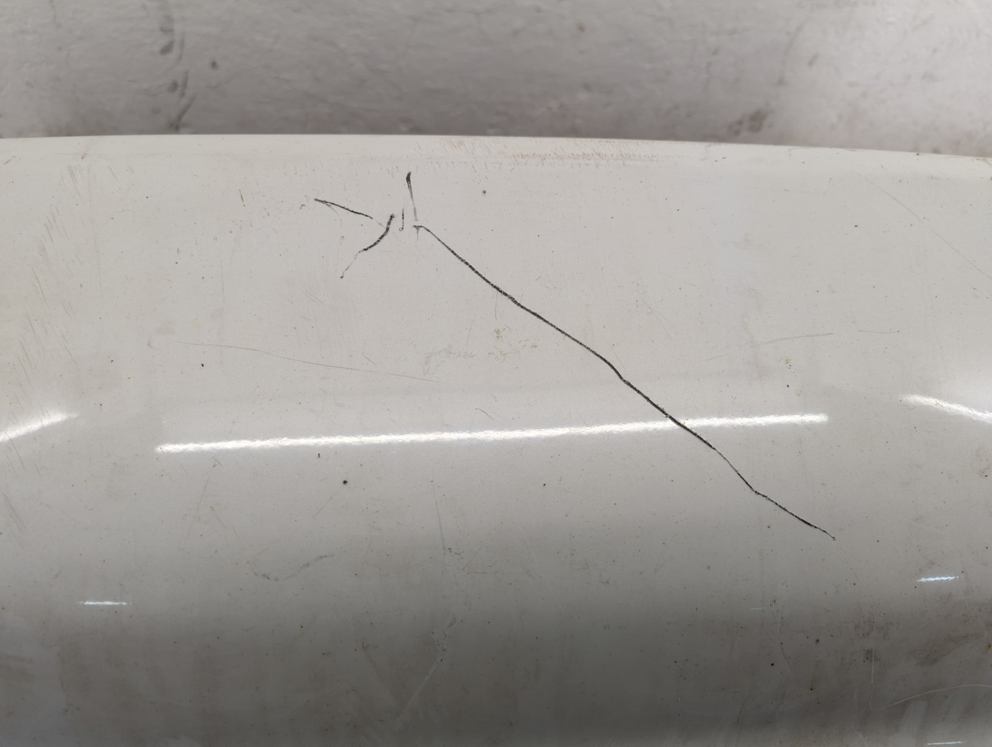 Бампер задний