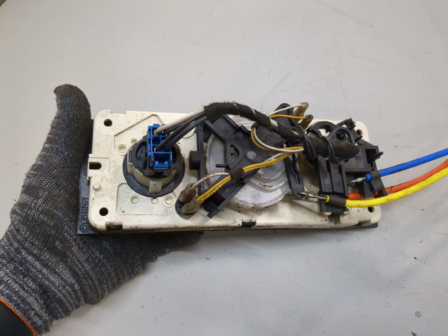 Переключатель отопителя