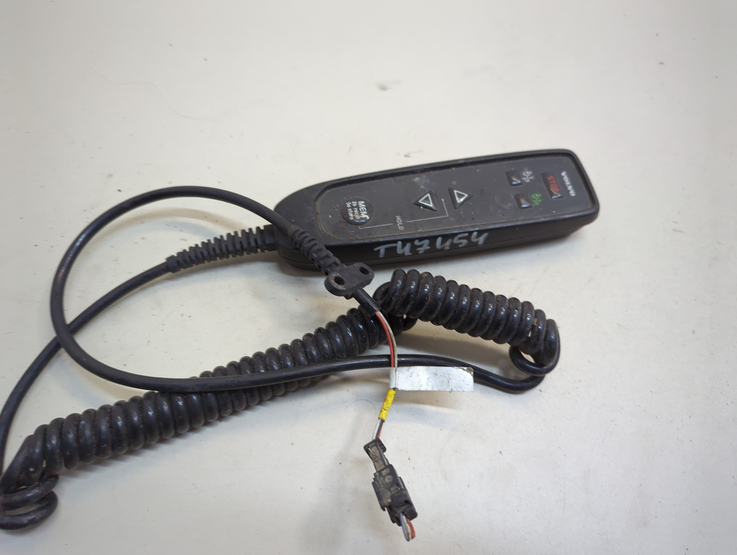 Пульт управления пневморессорами