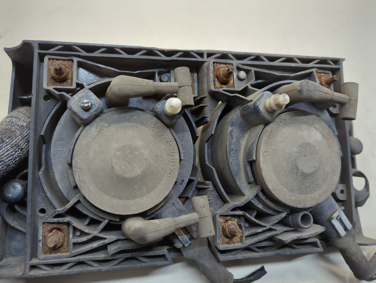 Фара противотуманная правая