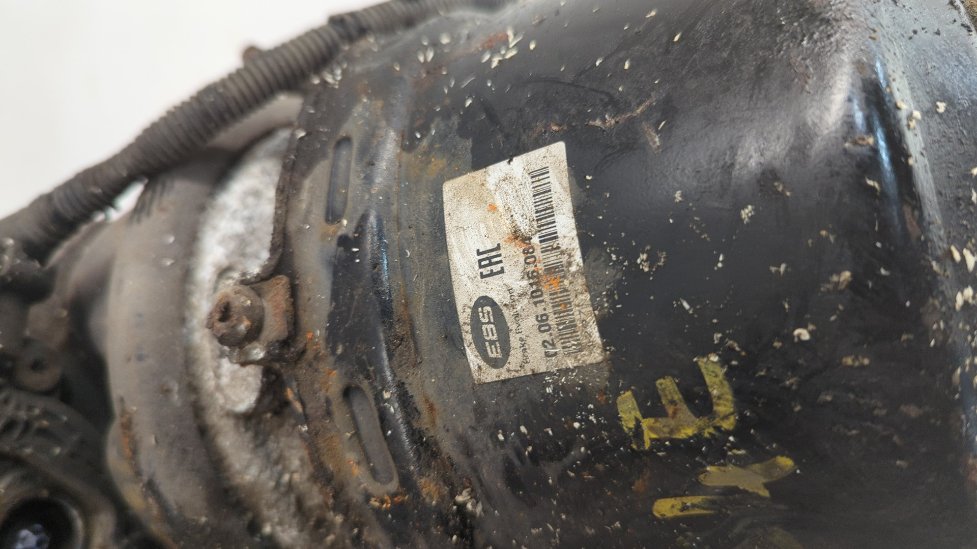 Кулак поворотный задний правый