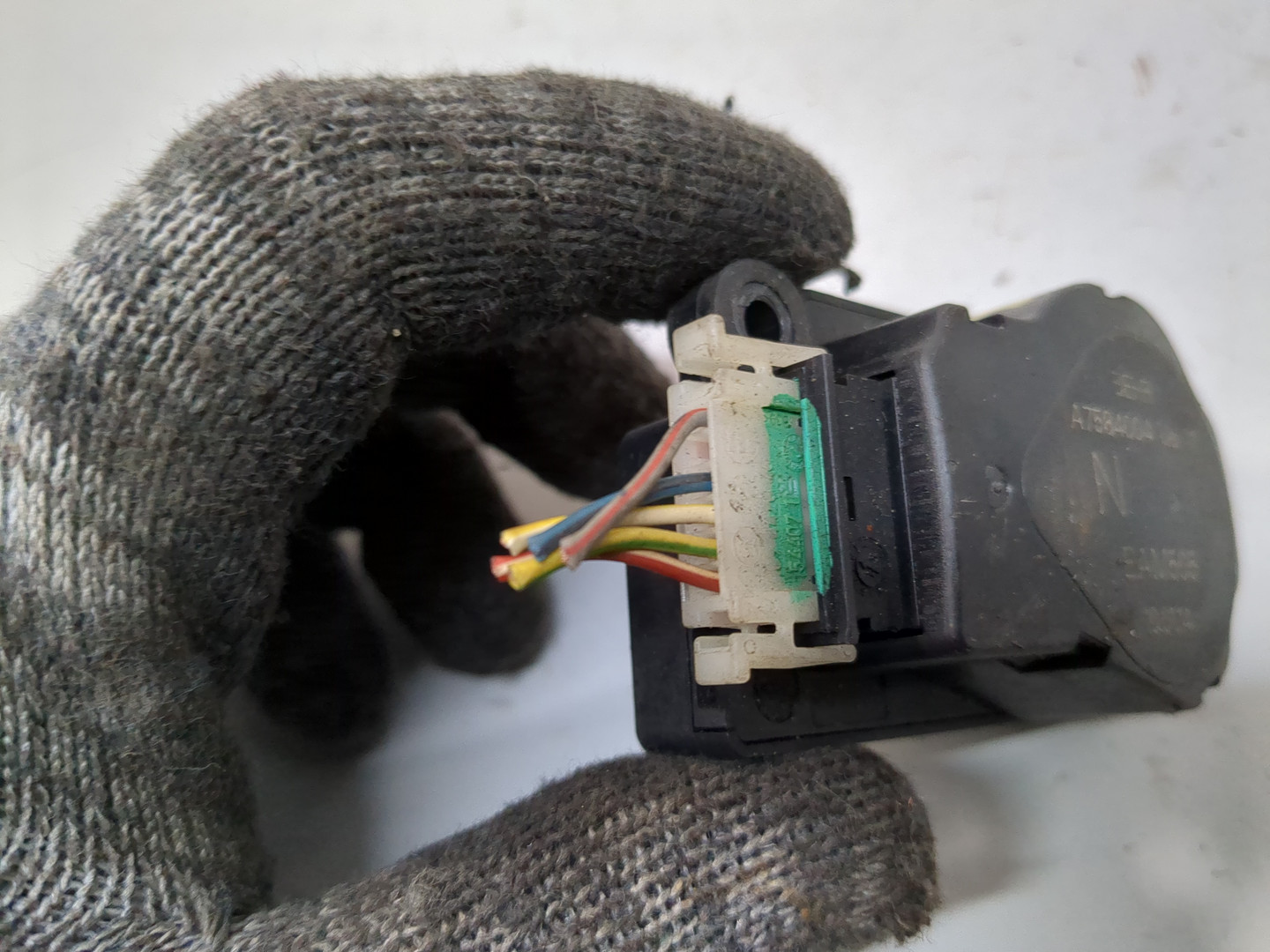 Моторчик заслонки печки