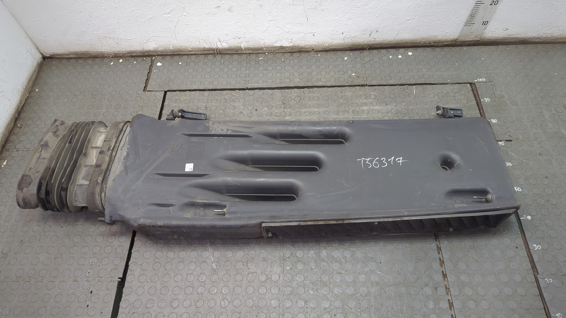 Воздухозаборник (внутри)