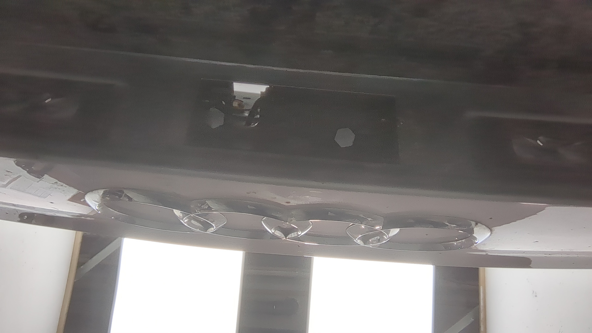 Дверь багажника