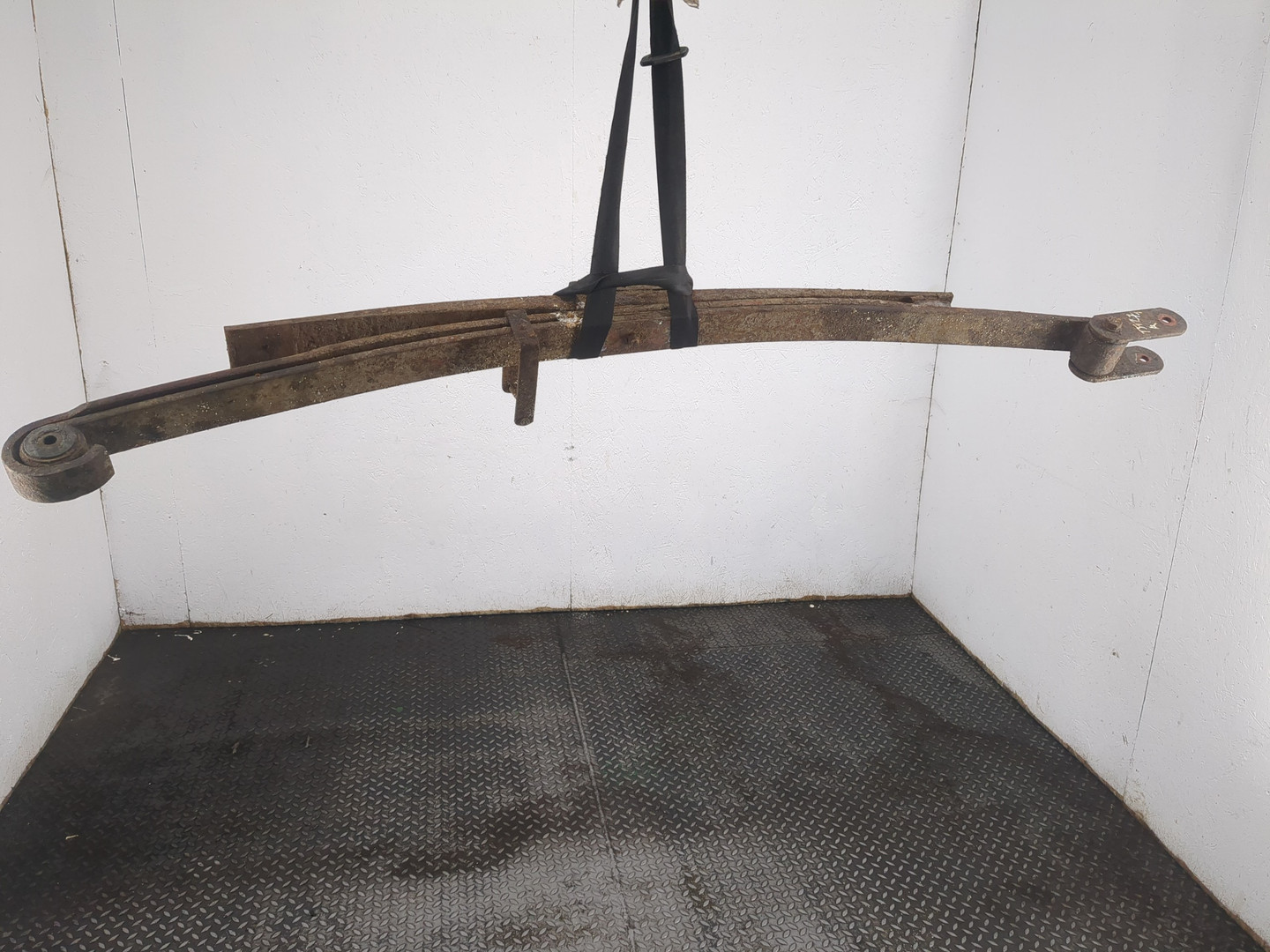 Рессора задняя