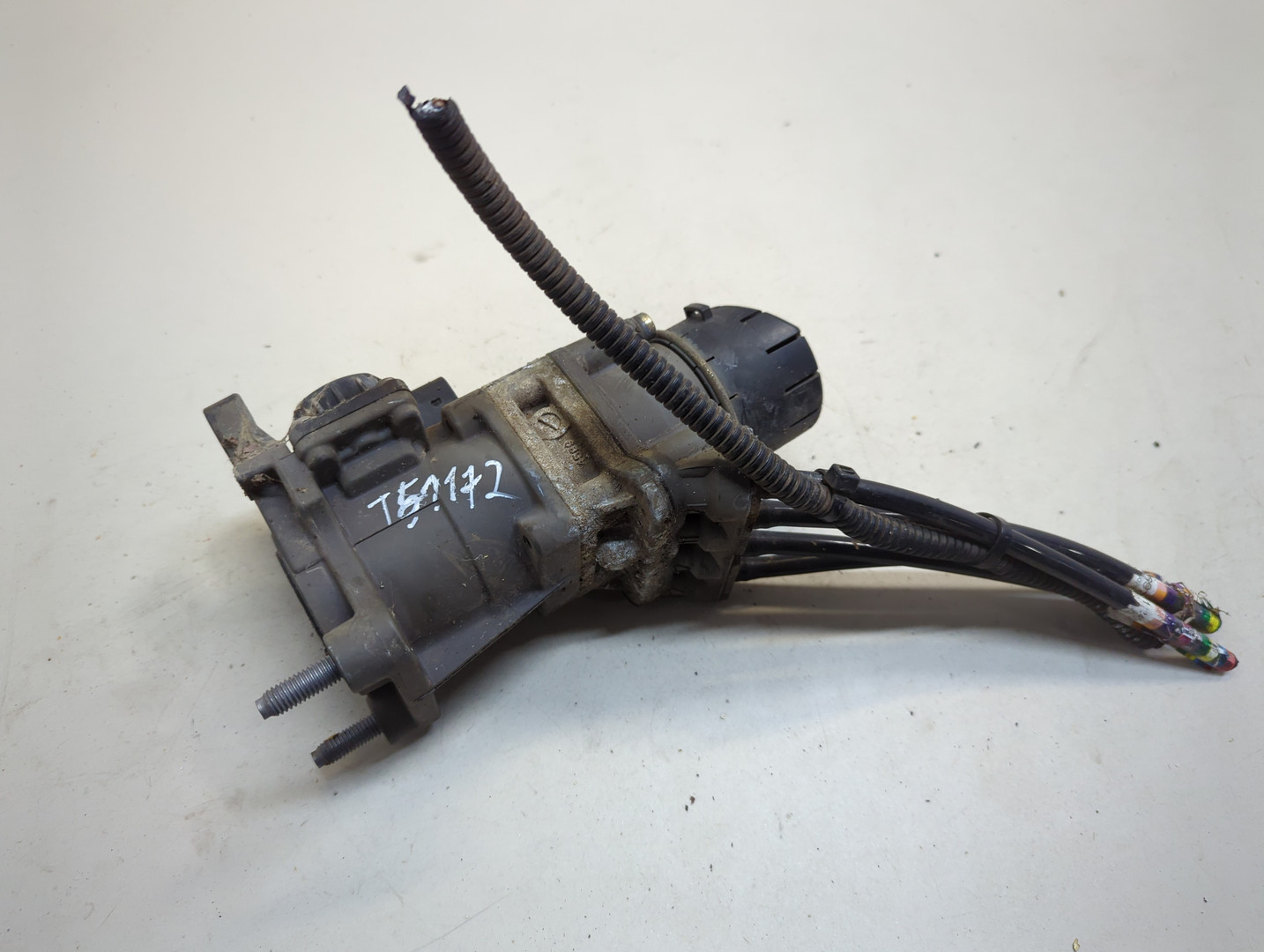 Кран тормозной главный