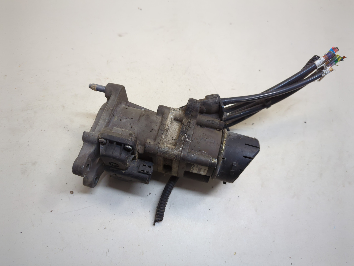 Кран тормозной главный